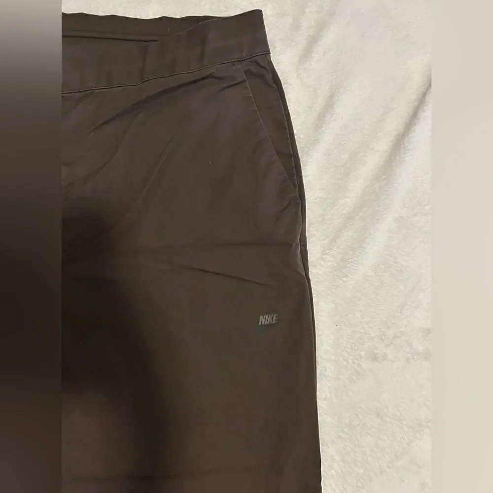 Nike Sportswear Mens Size 36 Essentials Unlined Cropped Pants
